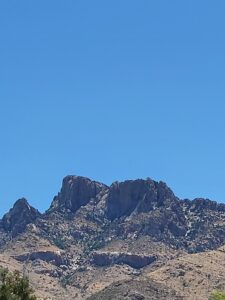 Chiricahua National Monument mountains 